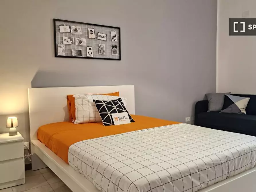 Immagine 8 di Camera condivisa in affitto  in Via Ostiense a Roma