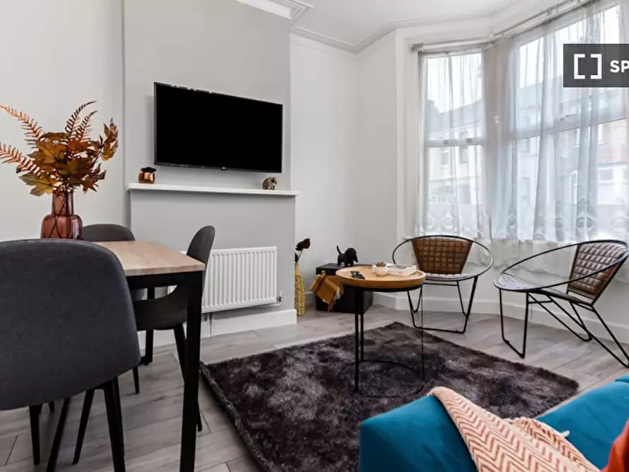 Immagine 3 di Appartamento in affitto  in Winchelsea Rd a Tottenham