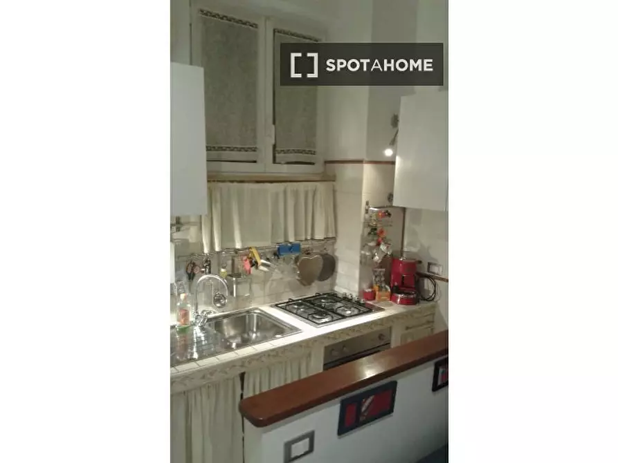 Immagine 6 di Appartamento in affitto  in Via Volterra a Roma