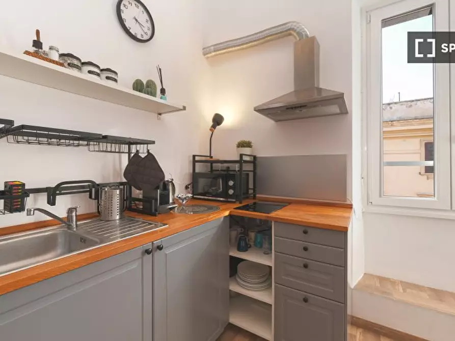 Immagine 3 di Appartamento in affitto  in Via del Commercio a Roma