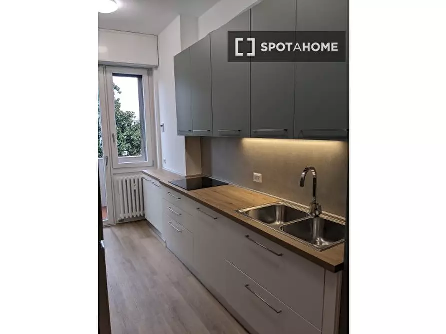 Immagine 15 di Camera condivisa in affitto  in Via Cipriano Facchinetti a Milano