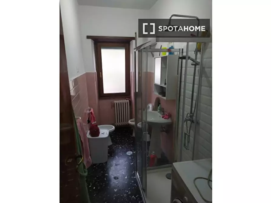 Immagine 7 di Ufficio in affitto  in Via Tor de' Schiavi a Roma