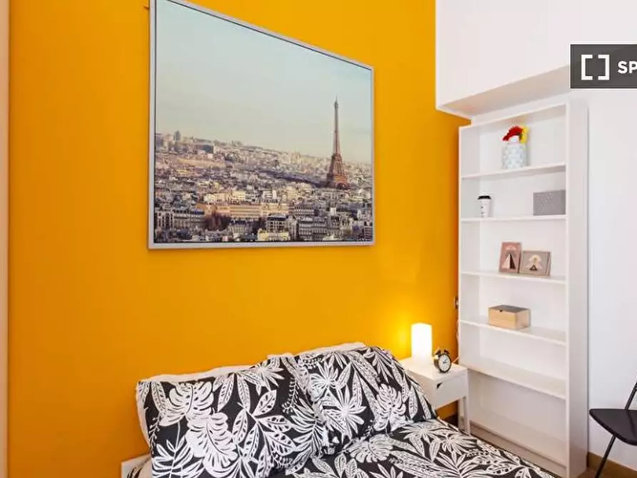 Immagine 5 di Camera condivisa in affitto  in Viale Emilio Caldara a Milano