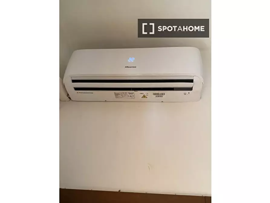 Immagine 3 di Ufficio in affitto  in Via S. Massimo a Torino