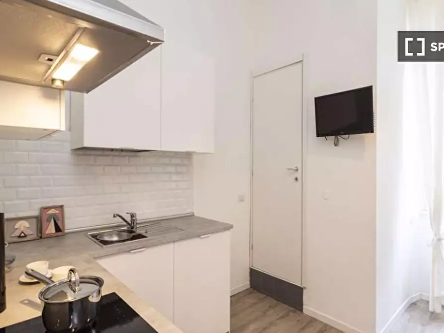 Immagine 9 di Camera condivisa in affitto  in Via Paolo Bassi a Milano