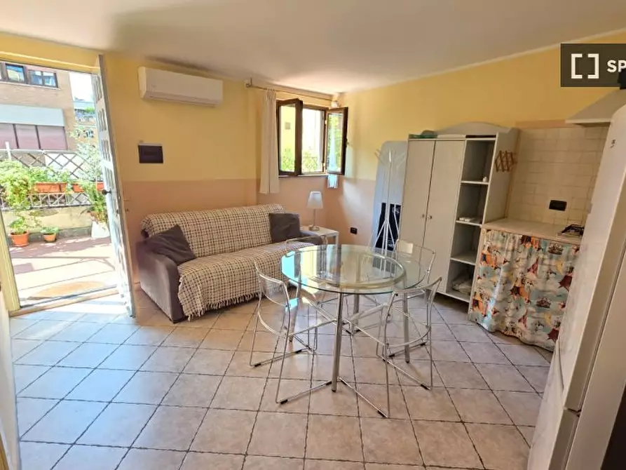 Immagine 1 di Appartamento in affitto  in Via di Monte del Gallo a Roma