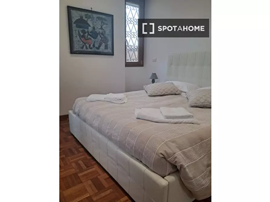 Immagine 12 di Ufficio in affitto  in Via Remo Pannain a Roma