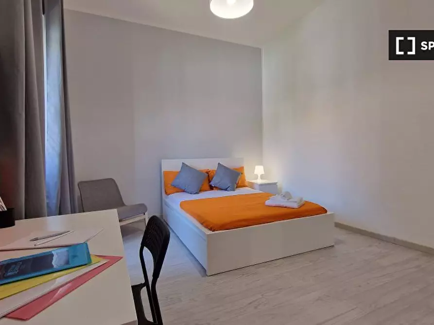 Immagine 8 di Camera condivisa in affitto  in Via Ostiense a Roma