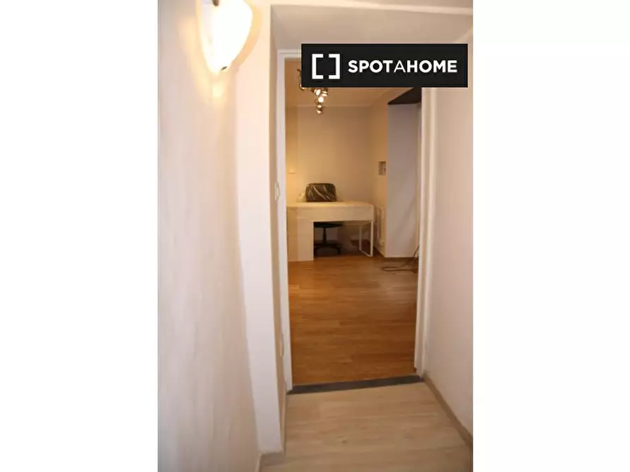 Immagine 3 di Camera condivisa in affitto  in Piazza del Campo a Genova