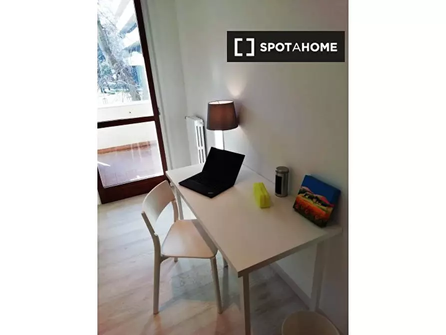 Immagine 19 di Camera condivisa in affitto  in Via Luigi Pellizzo a Padova