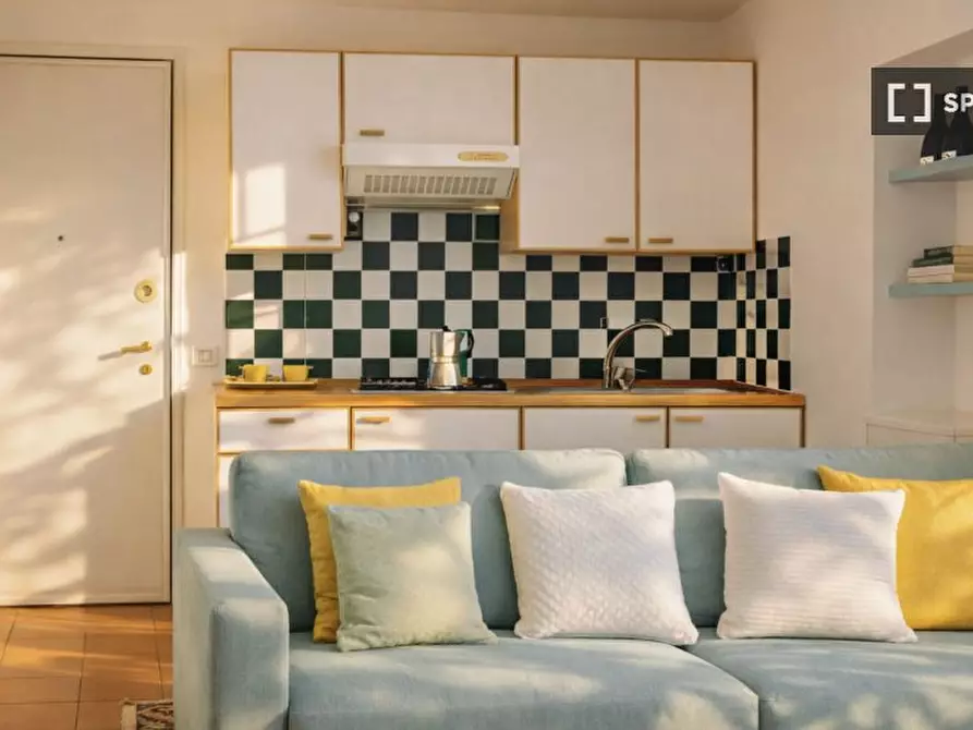 Immagine 5 di Appartamento in affitto  in Via G. Leopardi a Milano