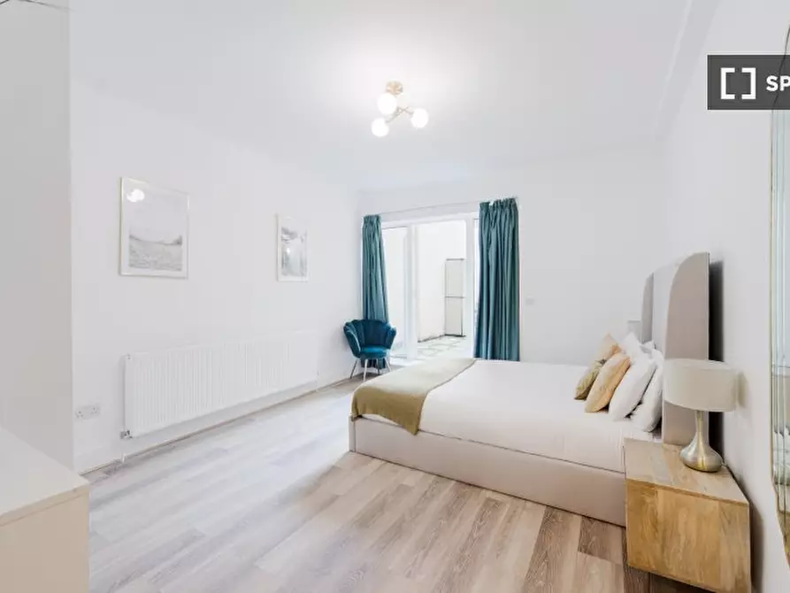 Immagine 16 di Appartamento in affitto  in Flat Bell House a Kensington