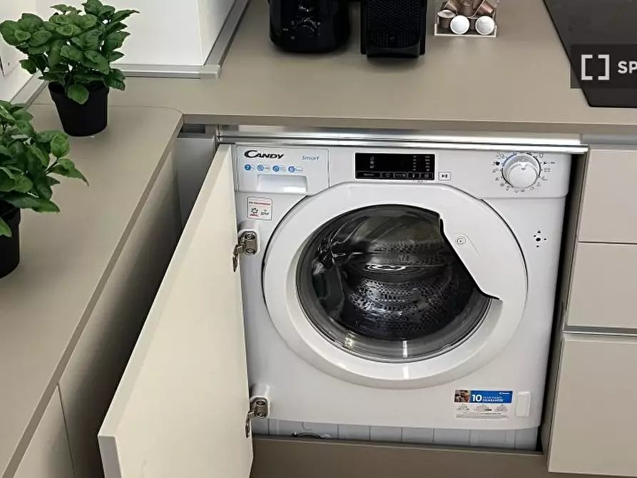 Immagine 4 di Appartamento in affitto  in Via dei Grimani a Milano