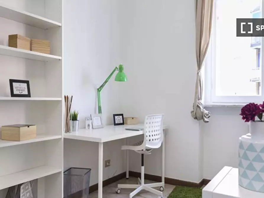 Immagine 2 di Camera condivisa in affitto  in Via Dei Mandorli Milan a Buccinasco