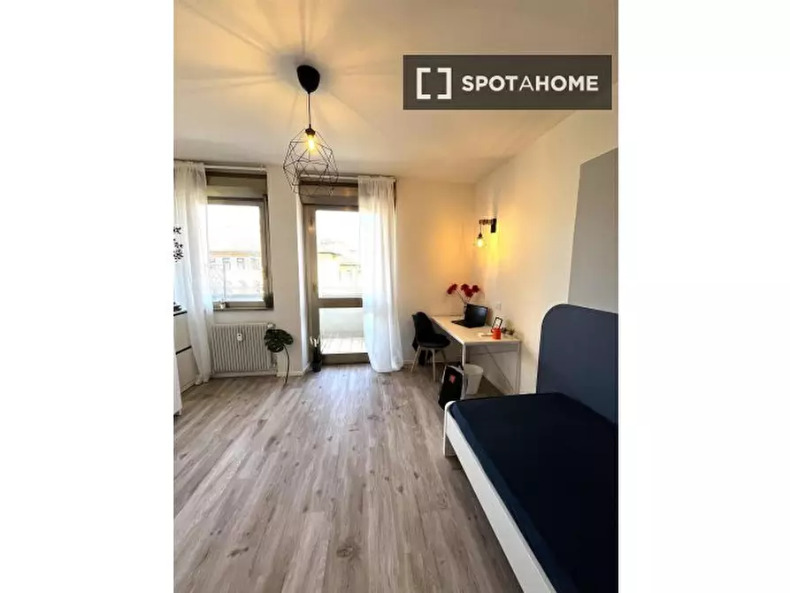 Immagine 2 di Camera condivisa in affitto  in Novembre 132 a Trento