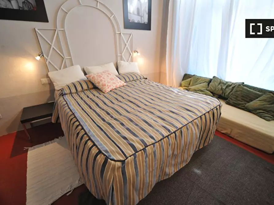 Immagine 8 di Appartamento in affitto  in Lungarno Amerigo Vespucci a Firenze