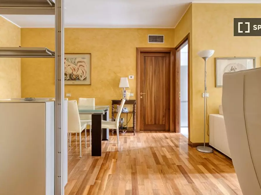 Immagine 5 di Appartamento in affitto  in Via Scaldasole a Milano