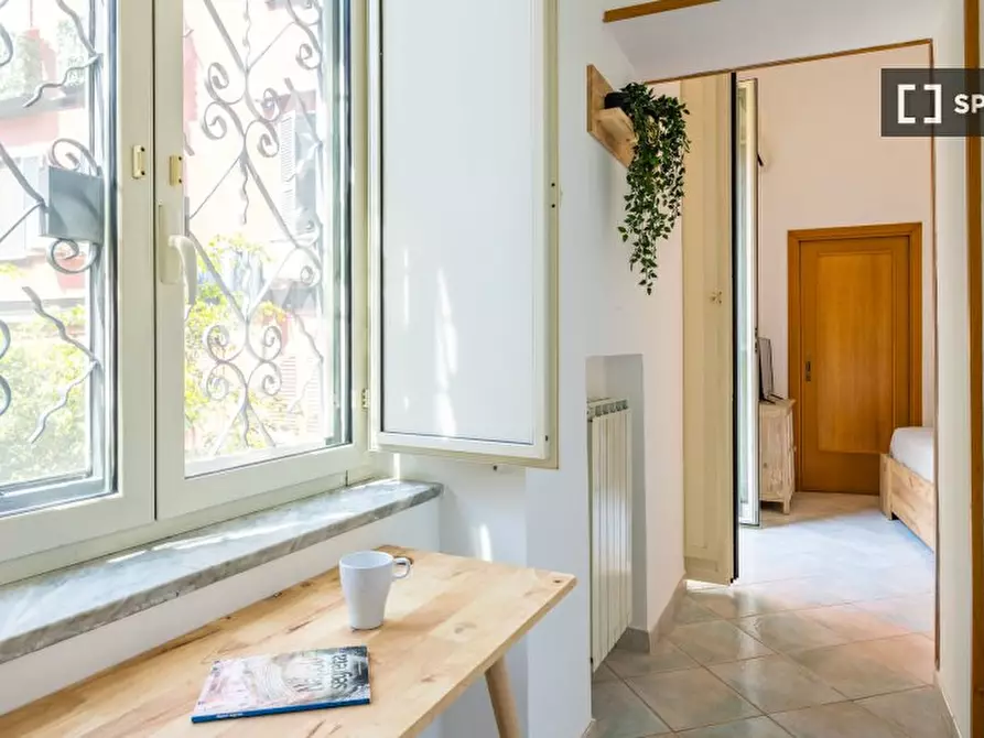 Immagine 15 di Appartamento in affitto  in Vico del Vasto a Chiaia a Napoli