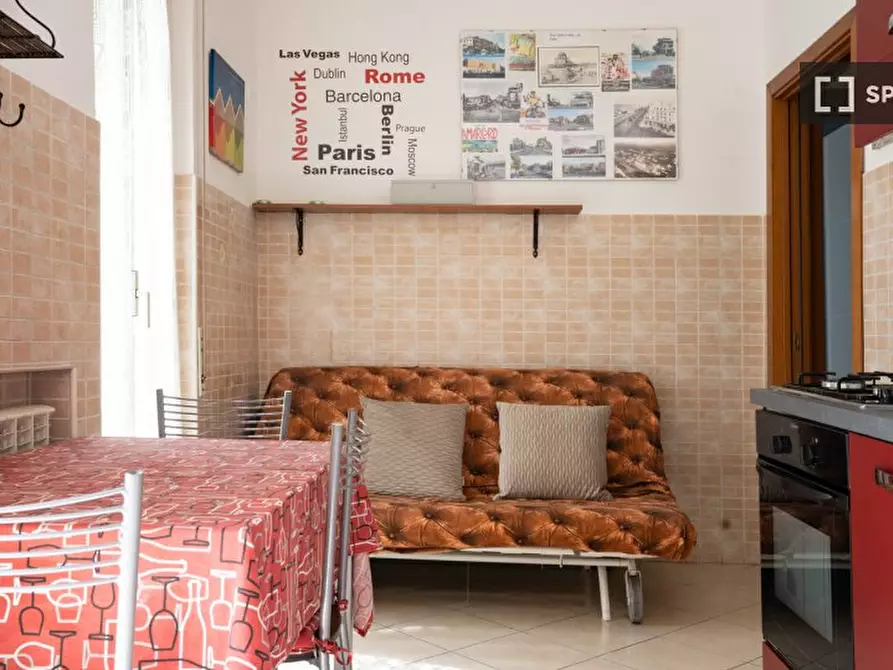 Immagine 16 di Appartamento in affitto  in Via delle Triremi a Roma