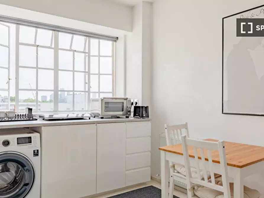 Immagine 4 di Appartamento in affitto  in Woburn Pl a Camden Town