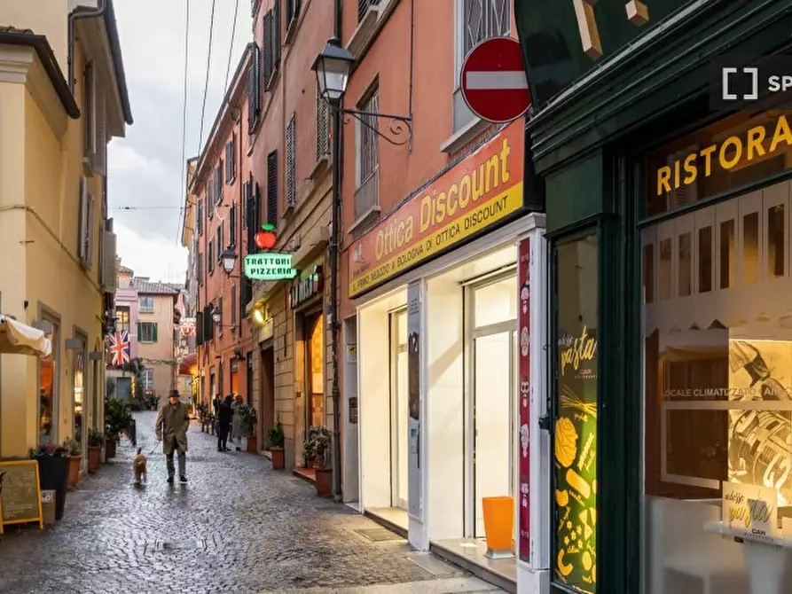 Immagine 14 di Ufficio in affitto  in Via de' Fusari a Bologna