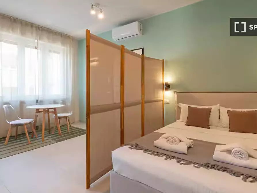 Immagine 1 di Ufficio in affitto  in Via Carlo Imbonati a Milano