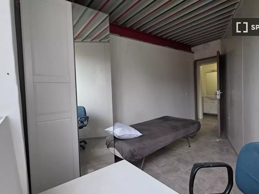 Immagine 16 di Camera condivisa in affitto  in Via Francesco de Sanctis a Milano