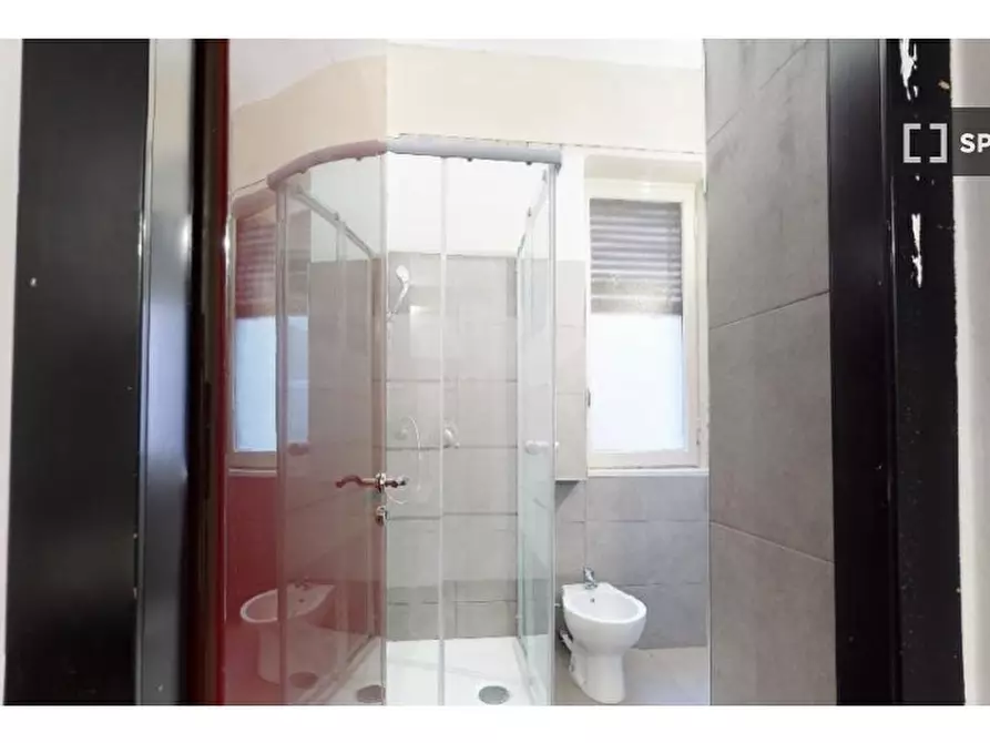 Immagine 4 di Camera condivisa in affitto  in Via Giorgio Jan a Milano