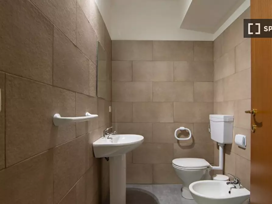 Immagine 9 di Camera condivisa in affitto  in Viale Quirico Filopanti a Bologna