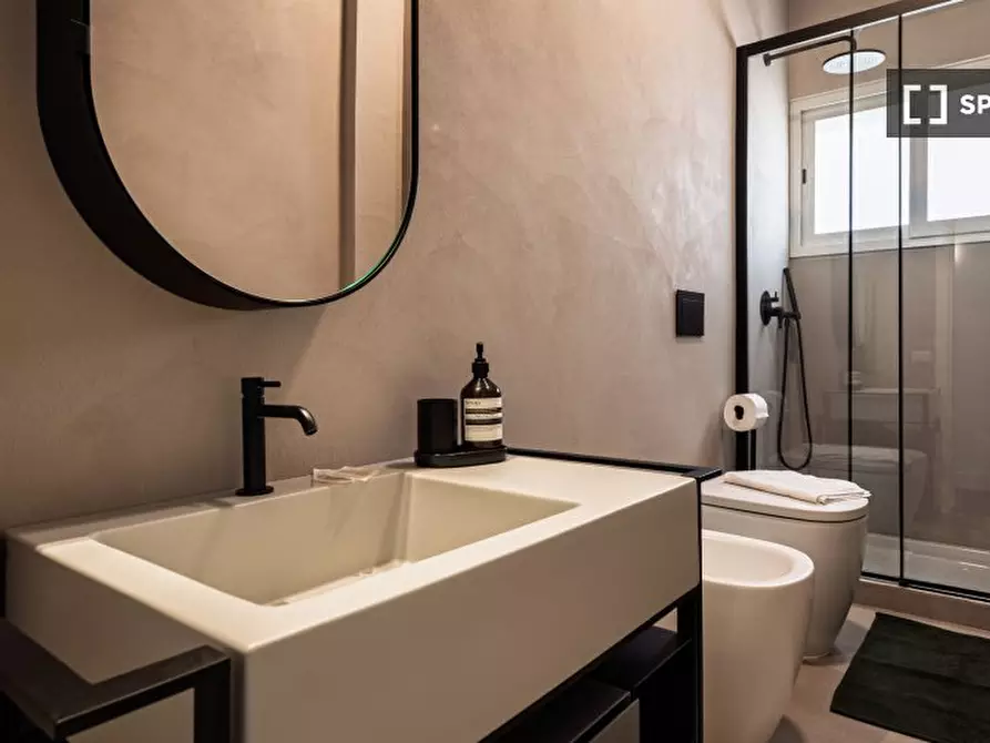 Immagine 18 di Appartamento in affitto  in Via Domenico Fontana a Napoli