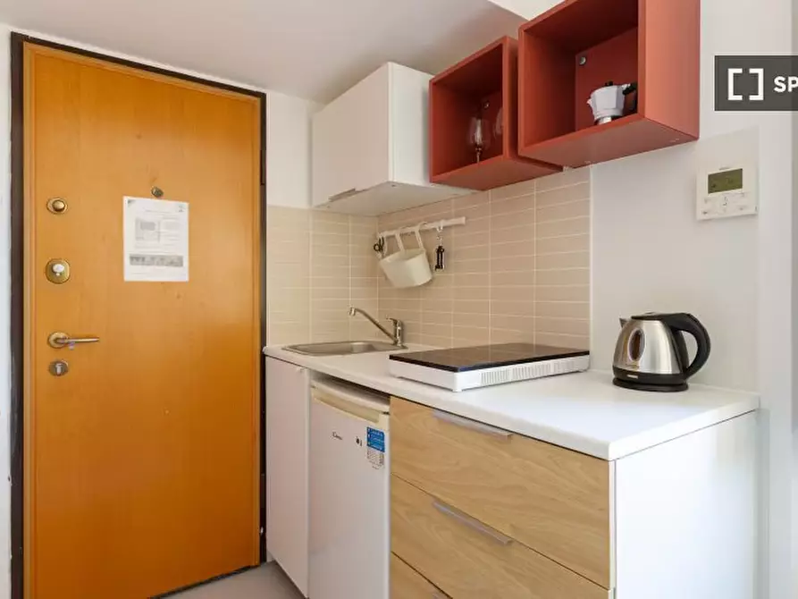 Immagine 5 di Ufficio in affitto  in Corso Magenta a Milano