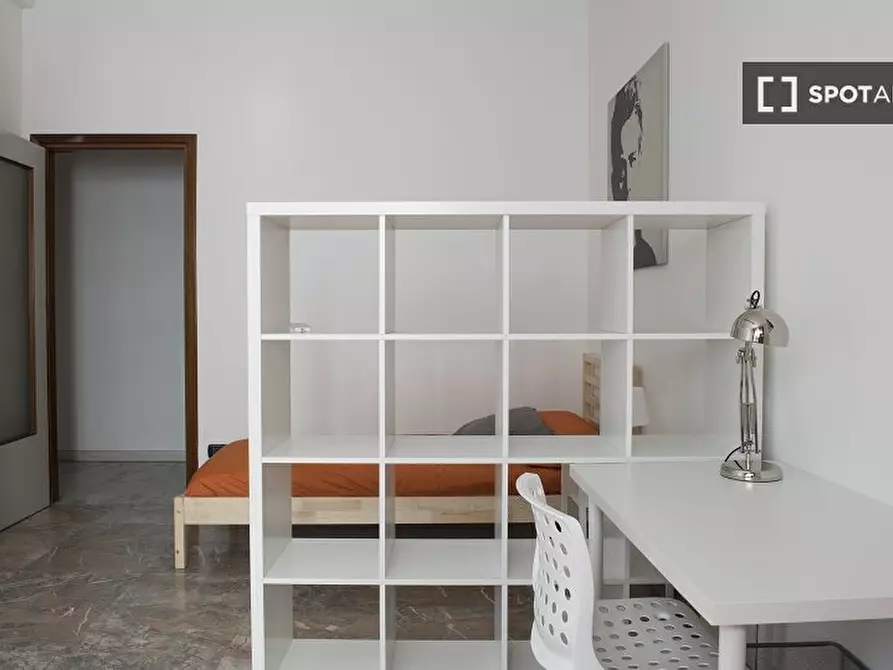 Immagine 12 di Camera condivisa in affitto  in Viale Piceno a Milano