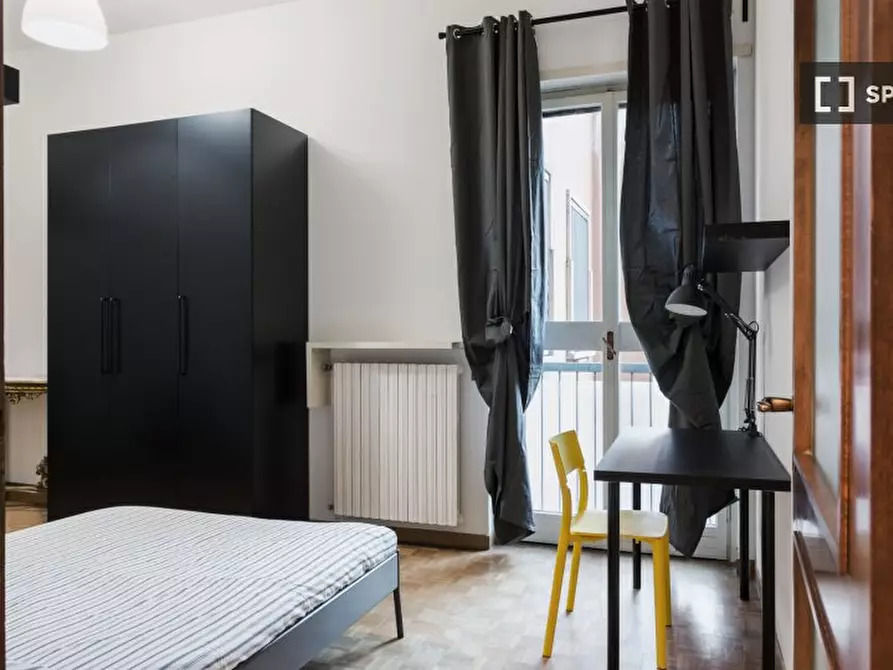 Immagine 15 di Camera condivisa in affitto  in Via Orti a Milano