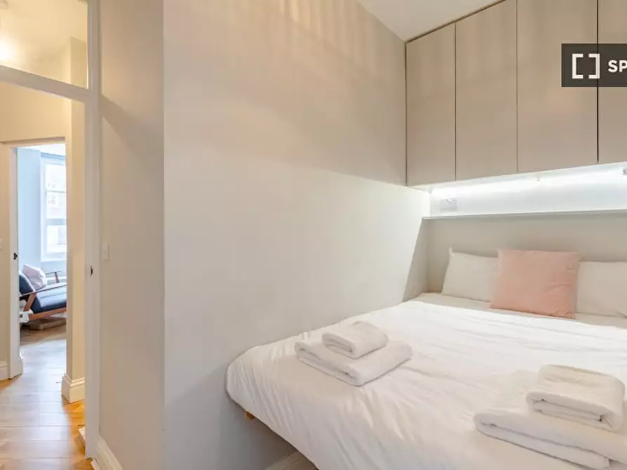 Immagine 19 di Appartamento in affitto  in Flat Cavendish Mansions a Islington