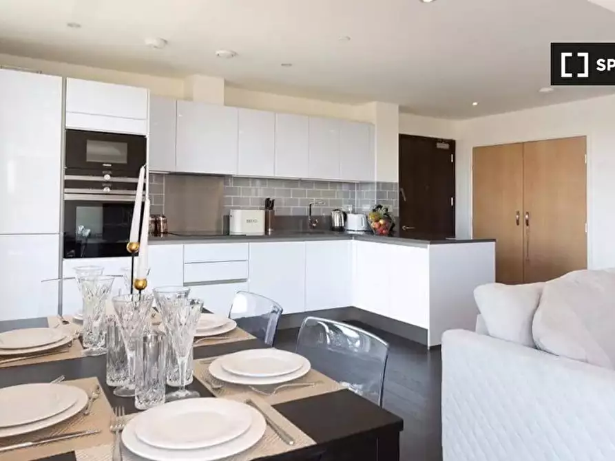 Immagine 10 di Appartamento in affitto  in flat a Greenwich