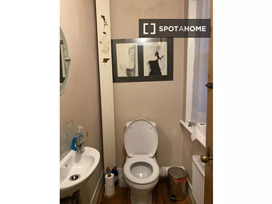Immagine 8 di Camera condivisa in affitto  in Breakspears Road a Lewisham
