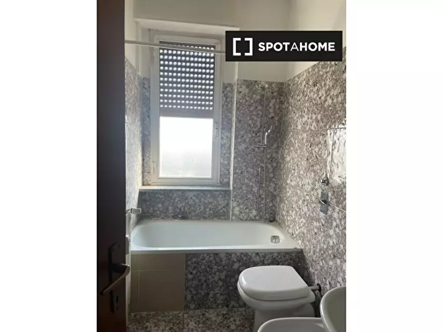 Immagine 5 di Appartamento in affitto  in Via Lattanzio a Milano