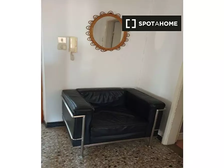 Immagine 10 di Camera condivisa in affitto  in Via Castelbarco a Trento