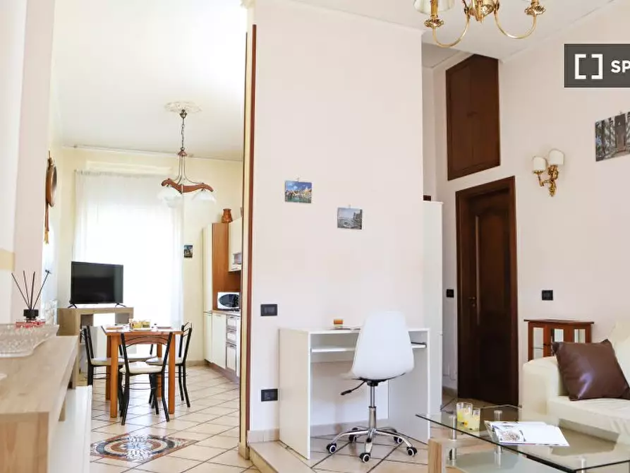 Immagine 1 di Appartamento in affitto  in Vico Polveriera a Napoli