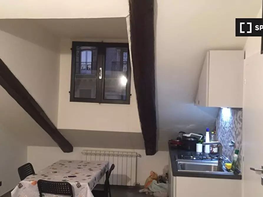 Immagine 4 di Camera condivisa in affitto  in Via Claudio Luigi Berthollet a Torino