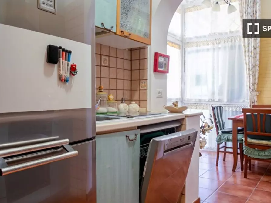 Immagine 3 di Appartamento in affitto  in Via delle Gondole a Roma