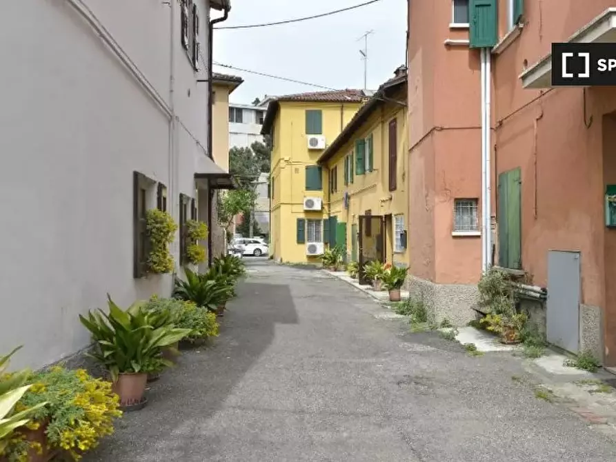 Immagine 18 di Appartamento in affitto  in Via Giuseppe Massarenti a Bologna
