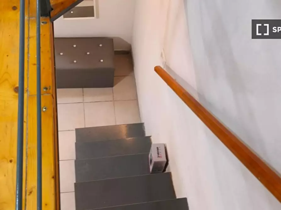 Immagine 12 di Ufficio in affitto  in Vico Giganti a Napoli