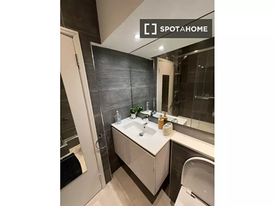 Immagine 2 di Appartamento in affitto  in Cornwall Gardens a Kensington