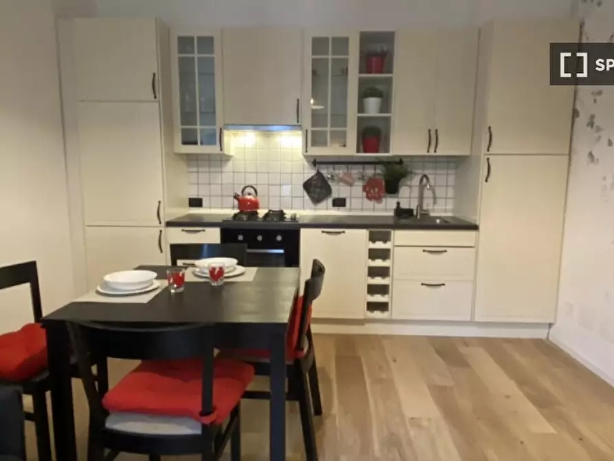 Immagine 2 di Appartamento in affitto  in Via Altaguardia a Milano