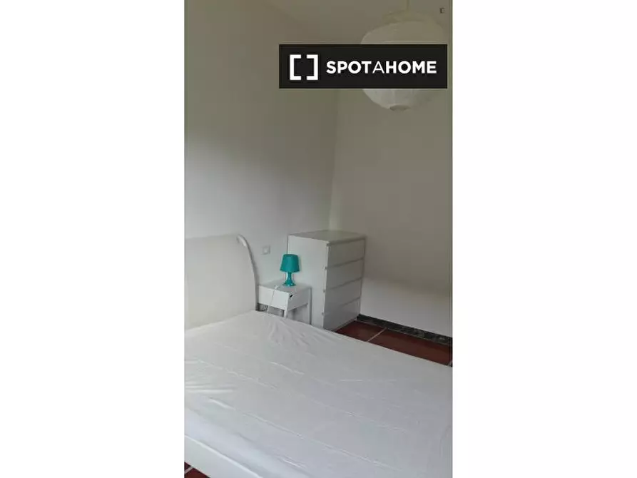 Immagine 2 di Camera condivisa in affitto  in Via Giuseppe Dagnini a Bologna