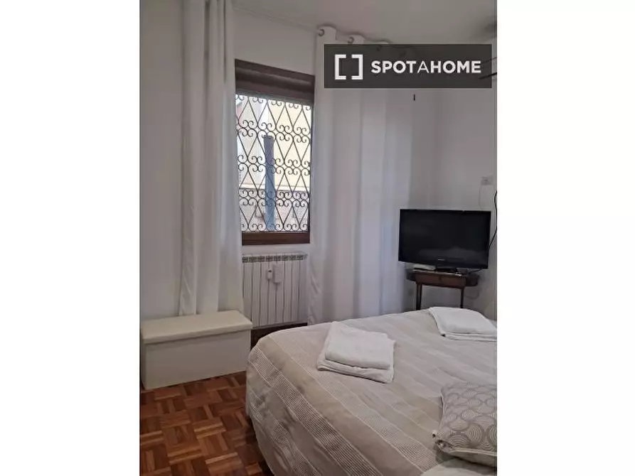 Immagine 16 di Ufficio in affitto  in Via Remo Pannain a Roma