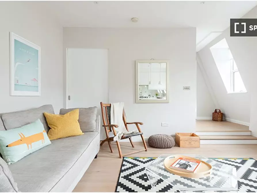 Immagine 6 di Appartamento in affitto  in Kensington High St a Kensington