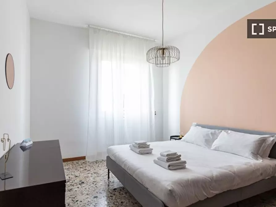Immagine 1 di Appartamento in affitto  in Via Quarnaro a Monza