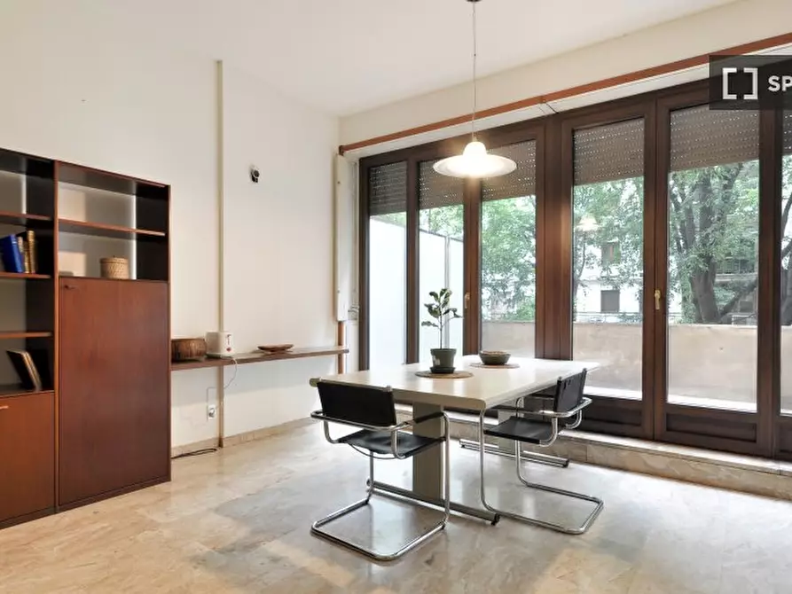 Immagine 4 di Ufficio in affitto  in Via Vincenzo Monti a Milano